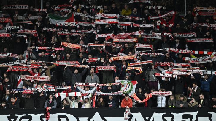 Rayo Vallecano fans and scarves
